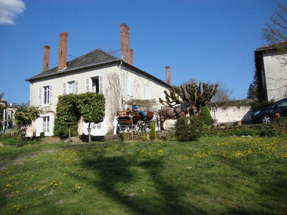 Domaine De La Dame De Lauriere Bed and Breakfast Solignac Buitenkant foto