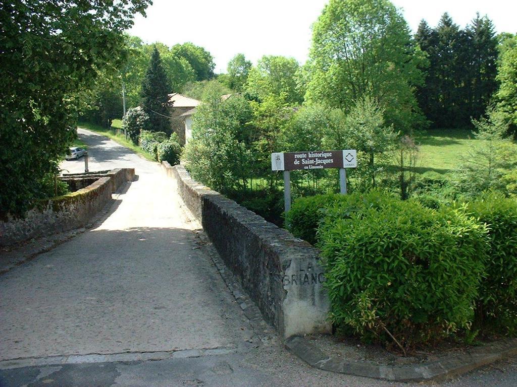 Domaine De La Dame De Lauriere Bed and Breakfast Solignac Buitenkant foto